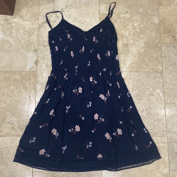 Abercrombie & Fitch sundress - Picture 2 of 5